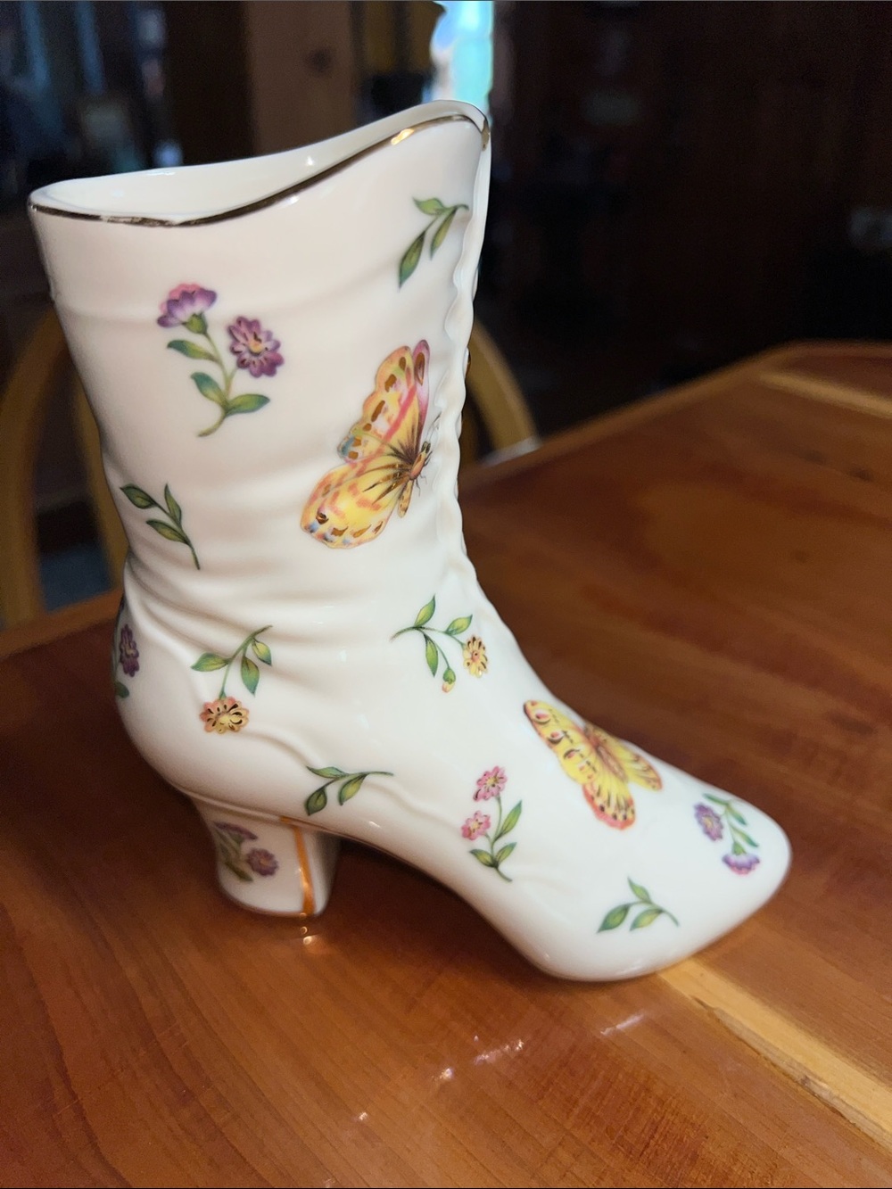 Vintage White Ankle Boot Heels with Yellow Butterfly, Dragonfly & Floral Vase